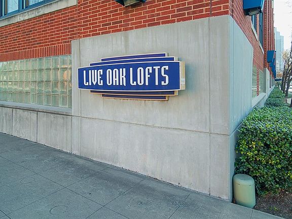 2nd image of 2502 Live Oak St APT 227
