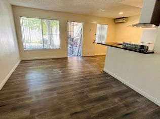 323 W 11th St APT 3, Upland, CA 91786