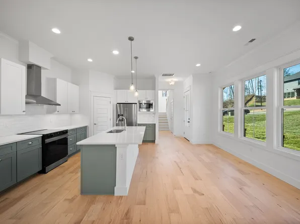 109 Collin Pl #4, Asheville, NC 28804