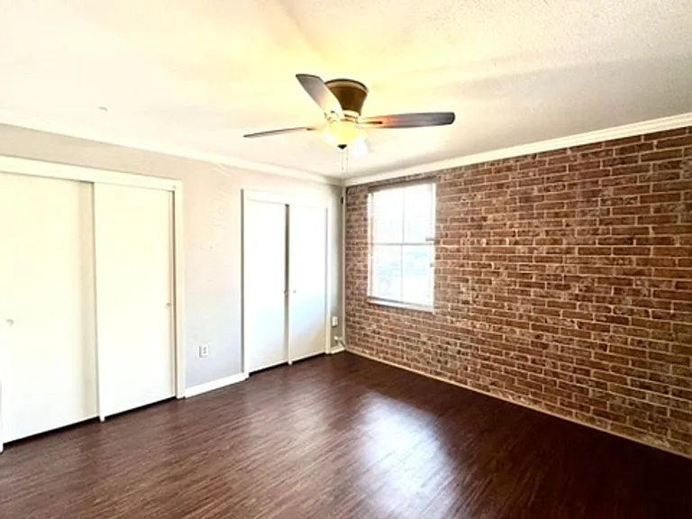 3101 Highland Rd #110 — Photo 8