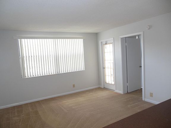 4th image of 708 Executive Center Dr APT 112