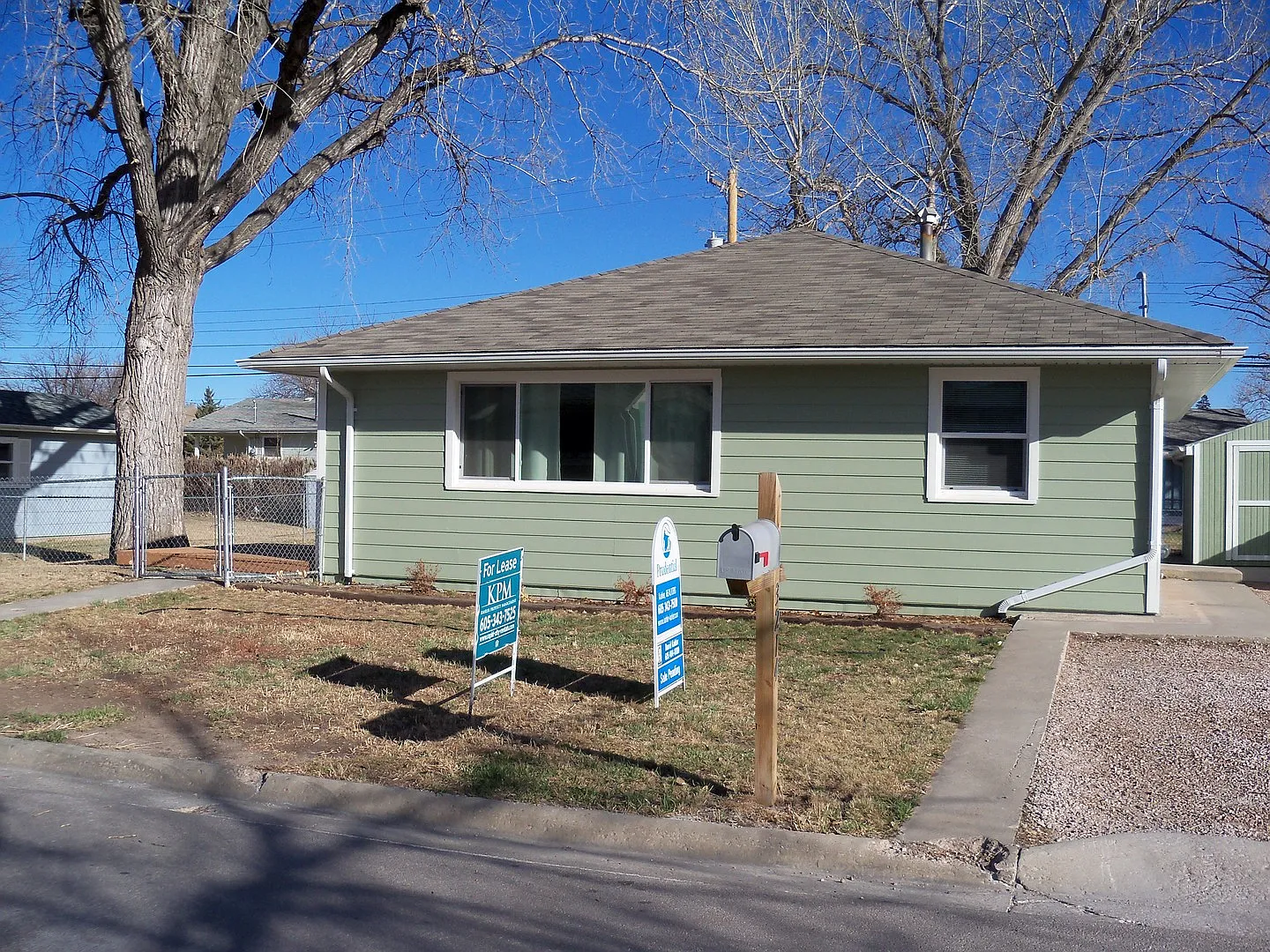 3 Bed | 1 Bath | Single-Level | West — Photo 1