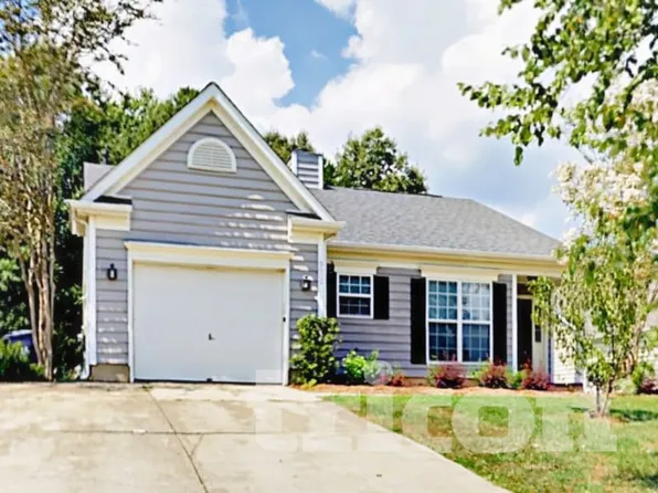 8600 Warwick Crest Ln, Charlotte, NC