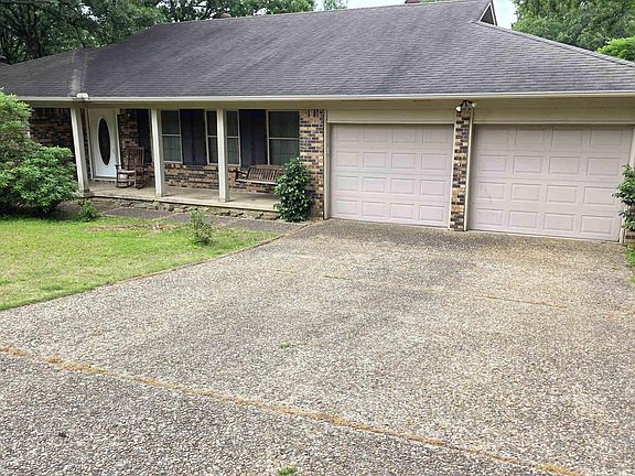 3rd image of 1512 War Eagle Dr
