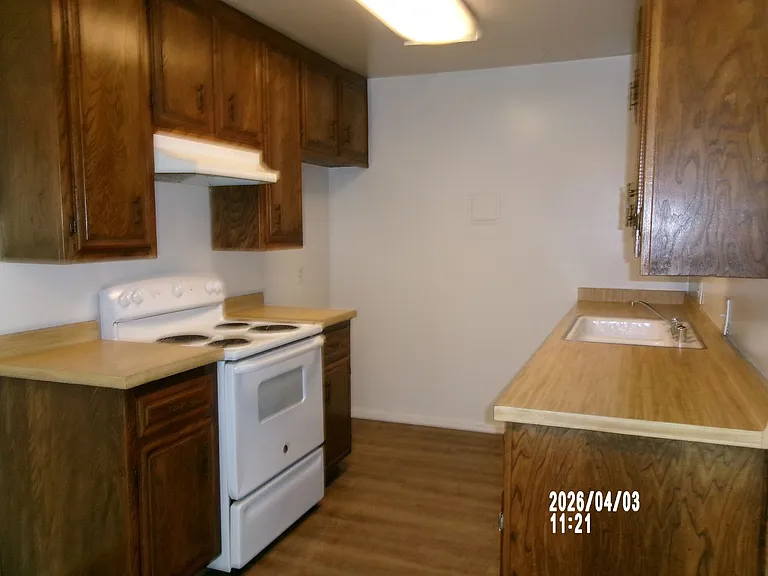 3404 Ashe Rd — Photo 4