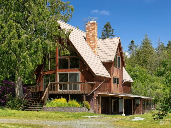9358 Lockrem Ct, La Conner, WA 98257
