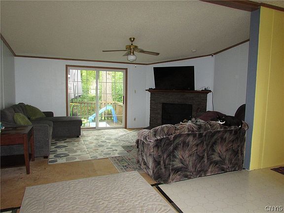 3rd image of 6005 Alperton Ct