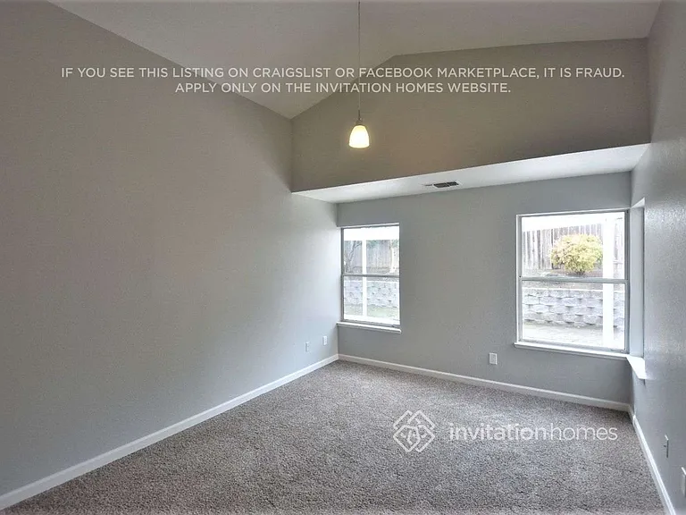 4408 Elk Dr — Photo 9