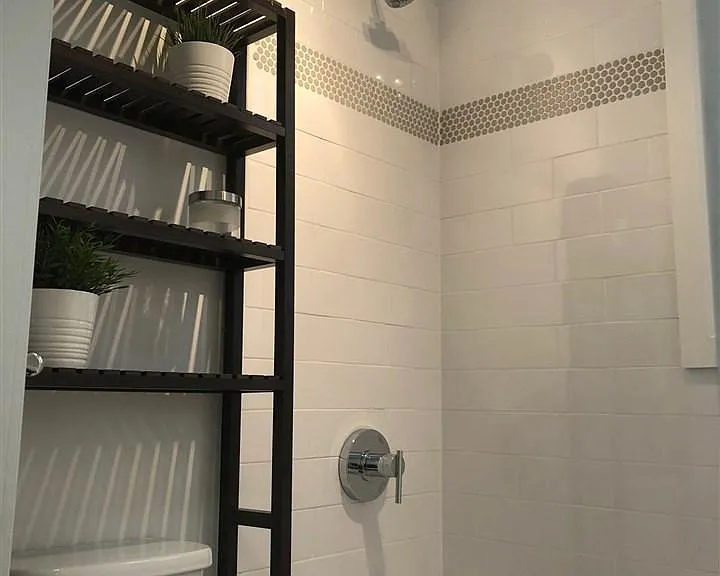 24 E 49th St #4 — Photo 10
