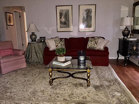 3rd image of 1200 Riverwood Pl APT 6