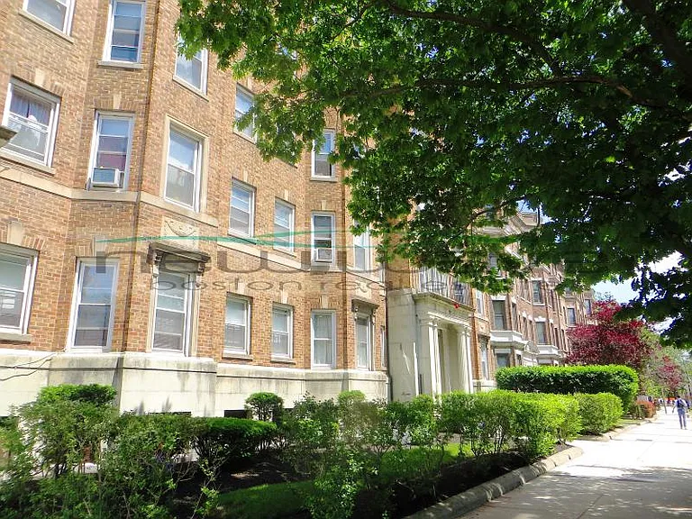235 Park Dr #1 — Photo 10