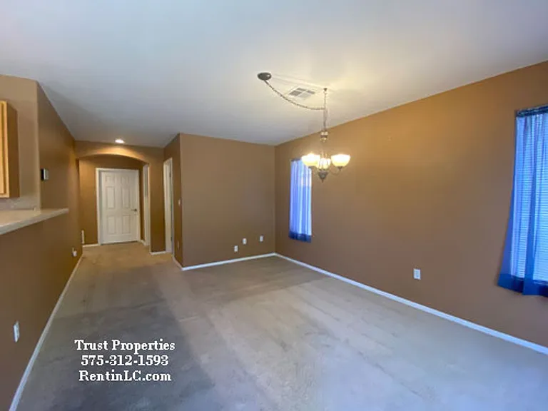 5195 Arena Dr — Photo 2