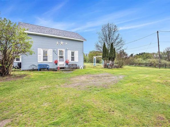 4185 Levalley Rd, Columbiaville, MI 48421