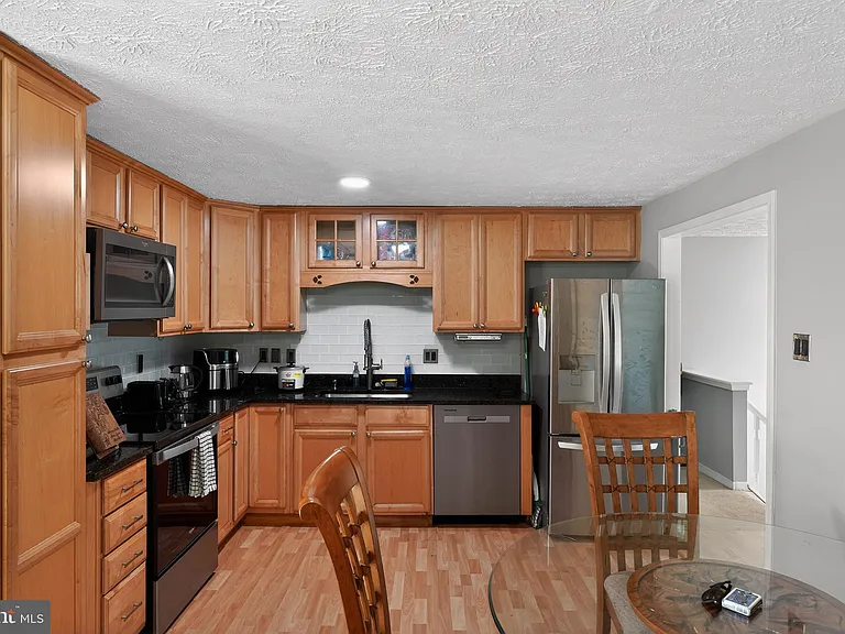 3079 Dorsey Ct — Photo 10