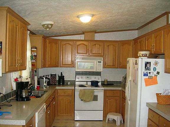 3rd image of 66 Blackbird St