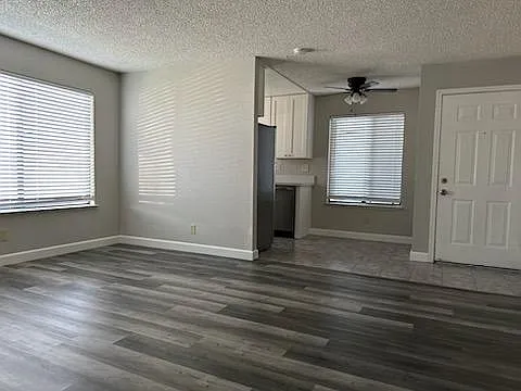 1240 Dealynn St #9 — Photo 5