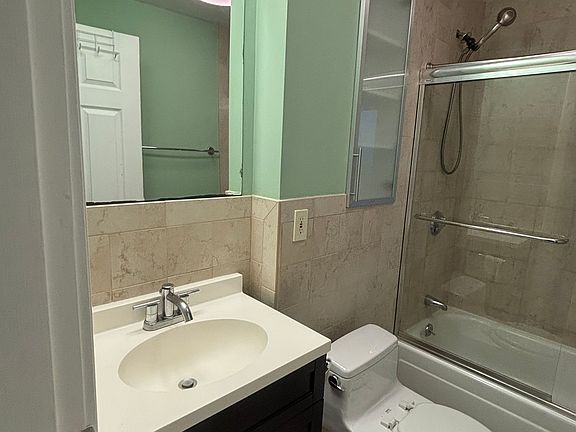 3rd image of 300 Tremont St APT 15