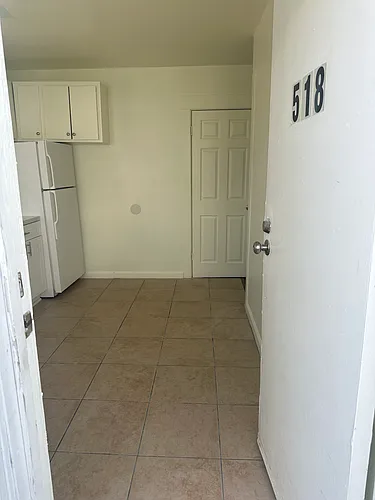 518 25th St #518 Photo 1