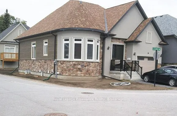 10 Lockside Dr