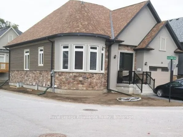 10 Lockside Dr, Peterborough, ON K9J 8T1