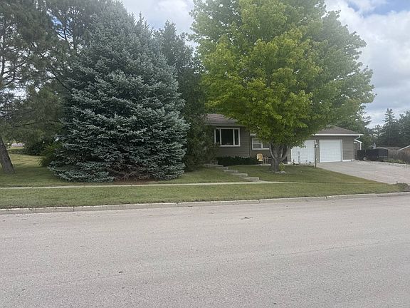 2nd image of 1202 Sunset Ave