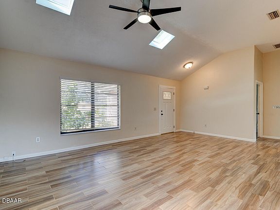 2nd image of 1327 Sabal Palm Dr