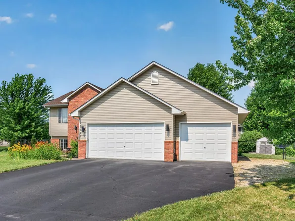 13745 Wellstead Dr, Rogers, MN 55374