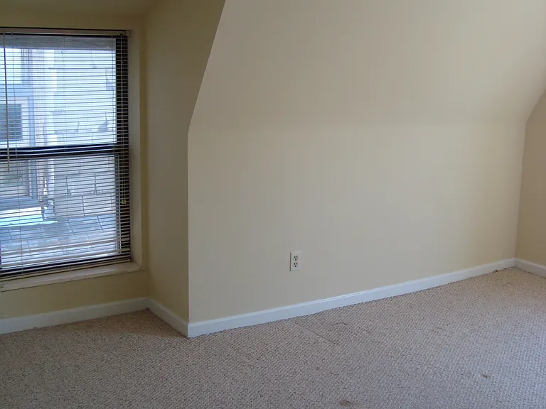 4390 McPherson Ave — Photo 24
