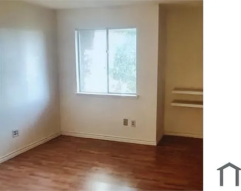 5329 Pinewilde Dr #5329B — Photo 8