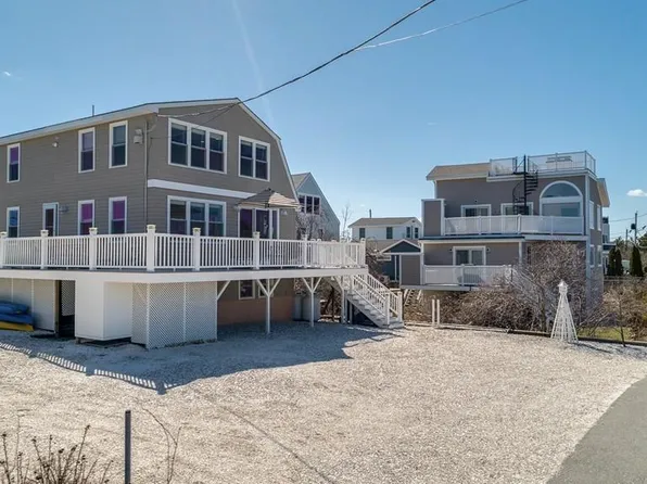 99 N Reservation Ter #1, Newburyport, MA 01950