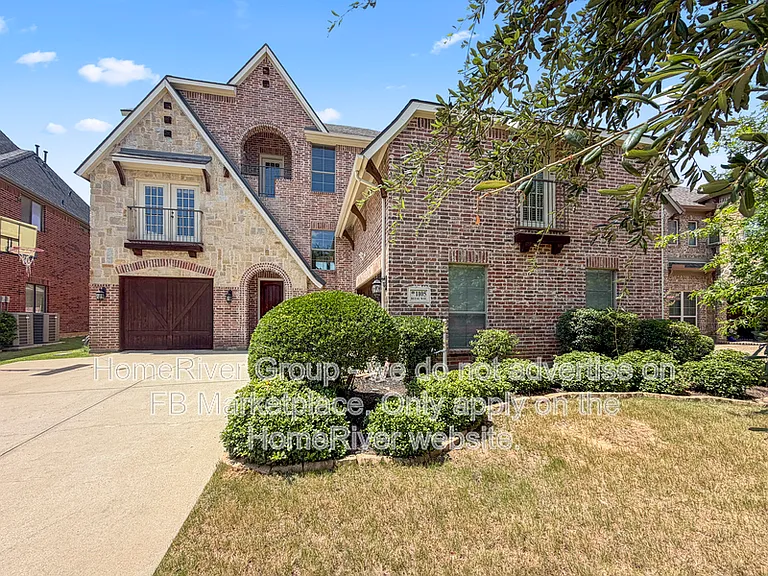 1105 Reese Way — Photo 2