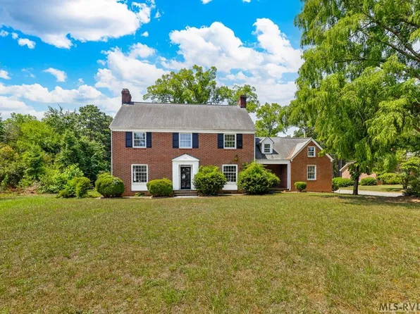 221 Whitfield St, Enfield, NC 27823
