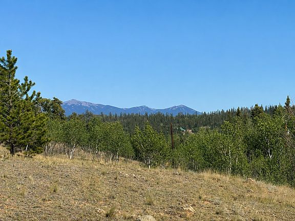 3rd image of 250 Pinto Trail