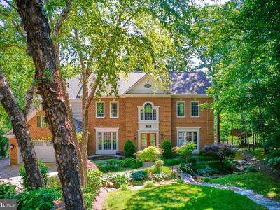 11905 Champion Lake Ct, Herndon, VA, 20170