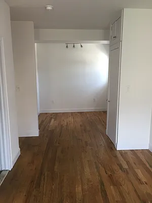 Rented by AJ Clarke | media 23