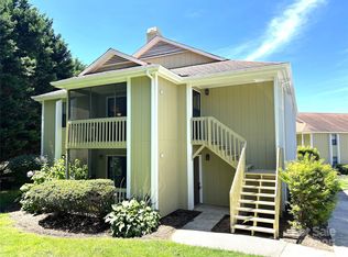 110 Heywood Rd APT 11A, Arden, NC 28704