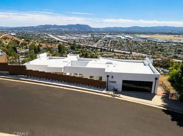 10050 Olivia Ter, Sun Valley, CA 91352