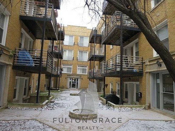 4th image of 4612 N Monticello Ave #2E