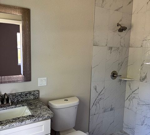 5th image of 98 Lynbrook Dr #B