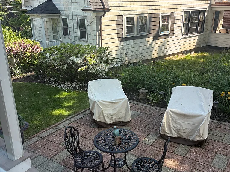 6 Townsend Rd — Photo 9