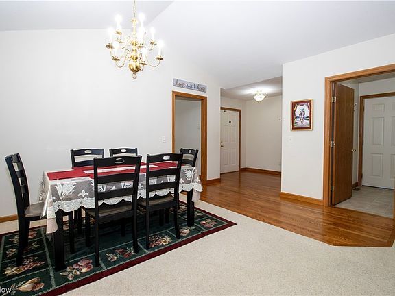 5th image of 4757 Deer Creek Dr
