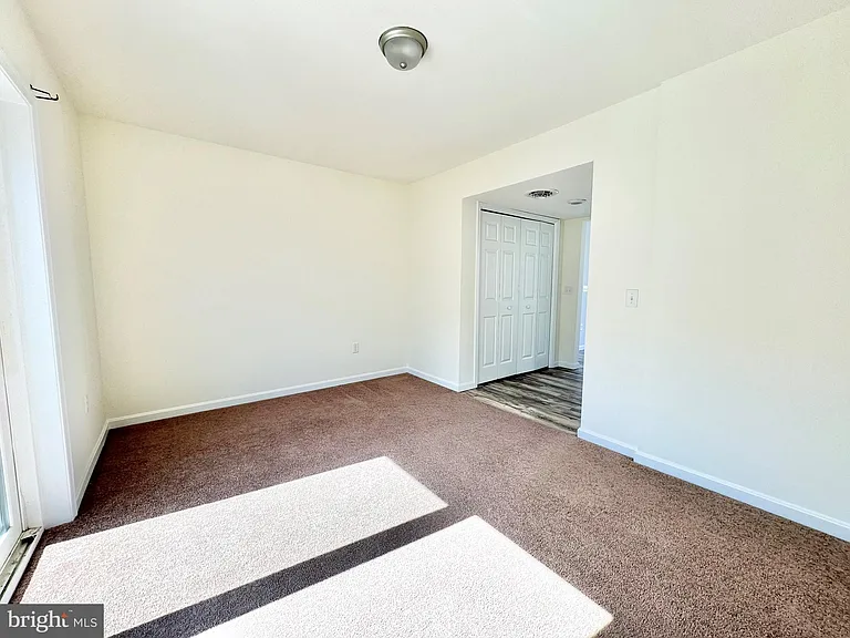 76 Filbert Dr — Photo 5