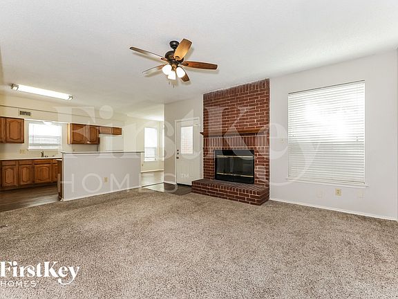 2nd image of 4420 Hummingbird Ct