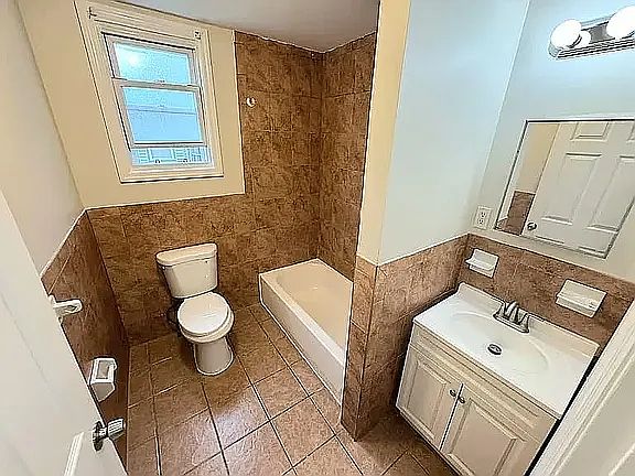 2nd image of 138 S Oraton Pkwy #3E