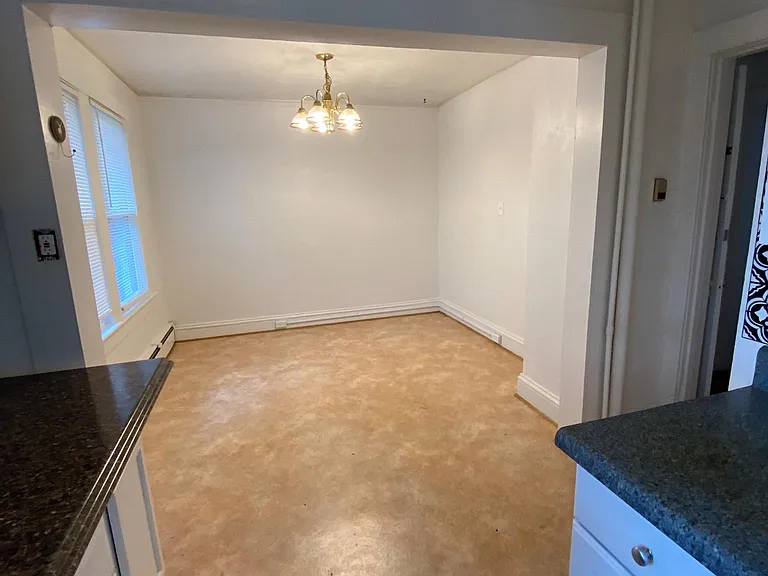 1106 Westmoreland Ave #3 — Photo 3