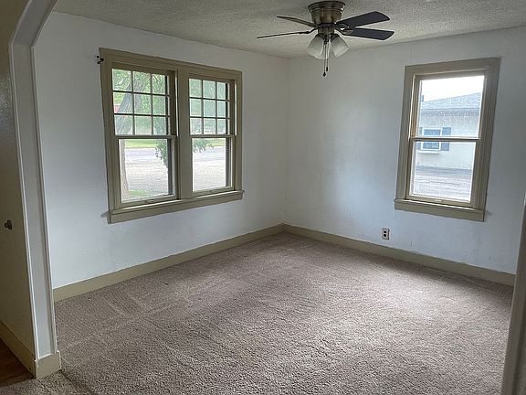Front sitting room