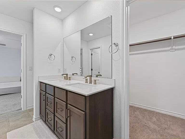 2911 Saint Regis Dr — Photo 18