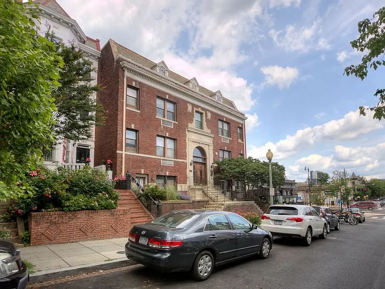 1811 Vernon St NW #201 — Photo 12
