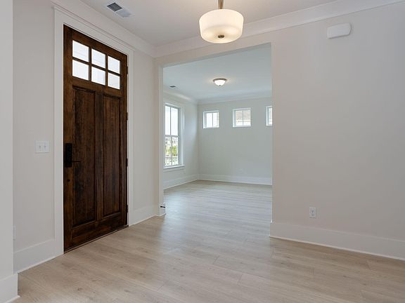5th image of 3029 Dewitt Court Holllywood Ct