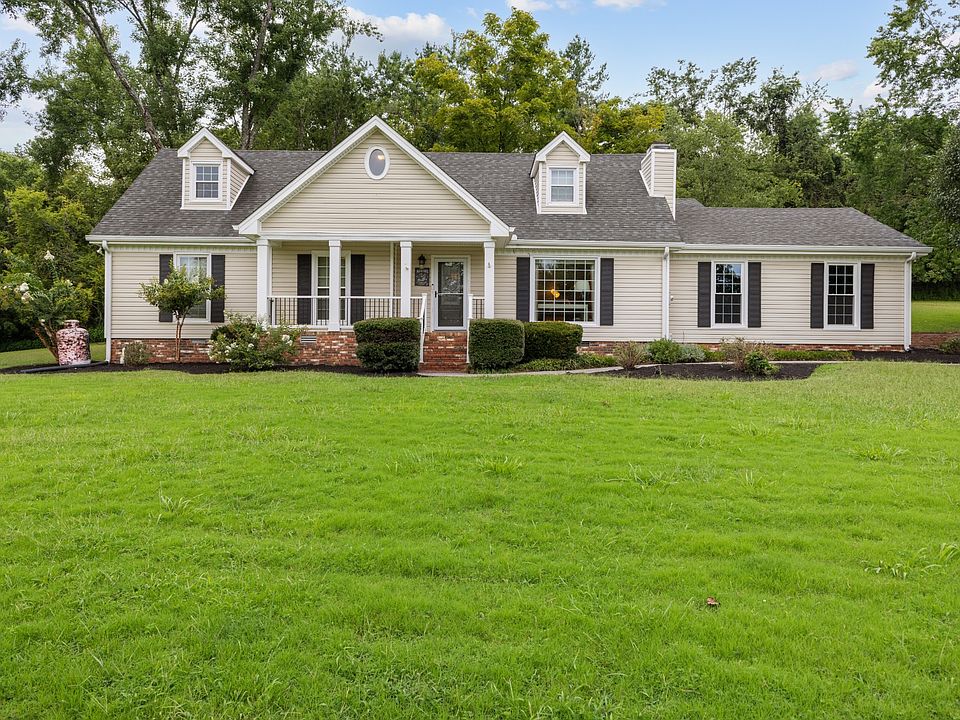 1st image of 103 Ridgemar Trl